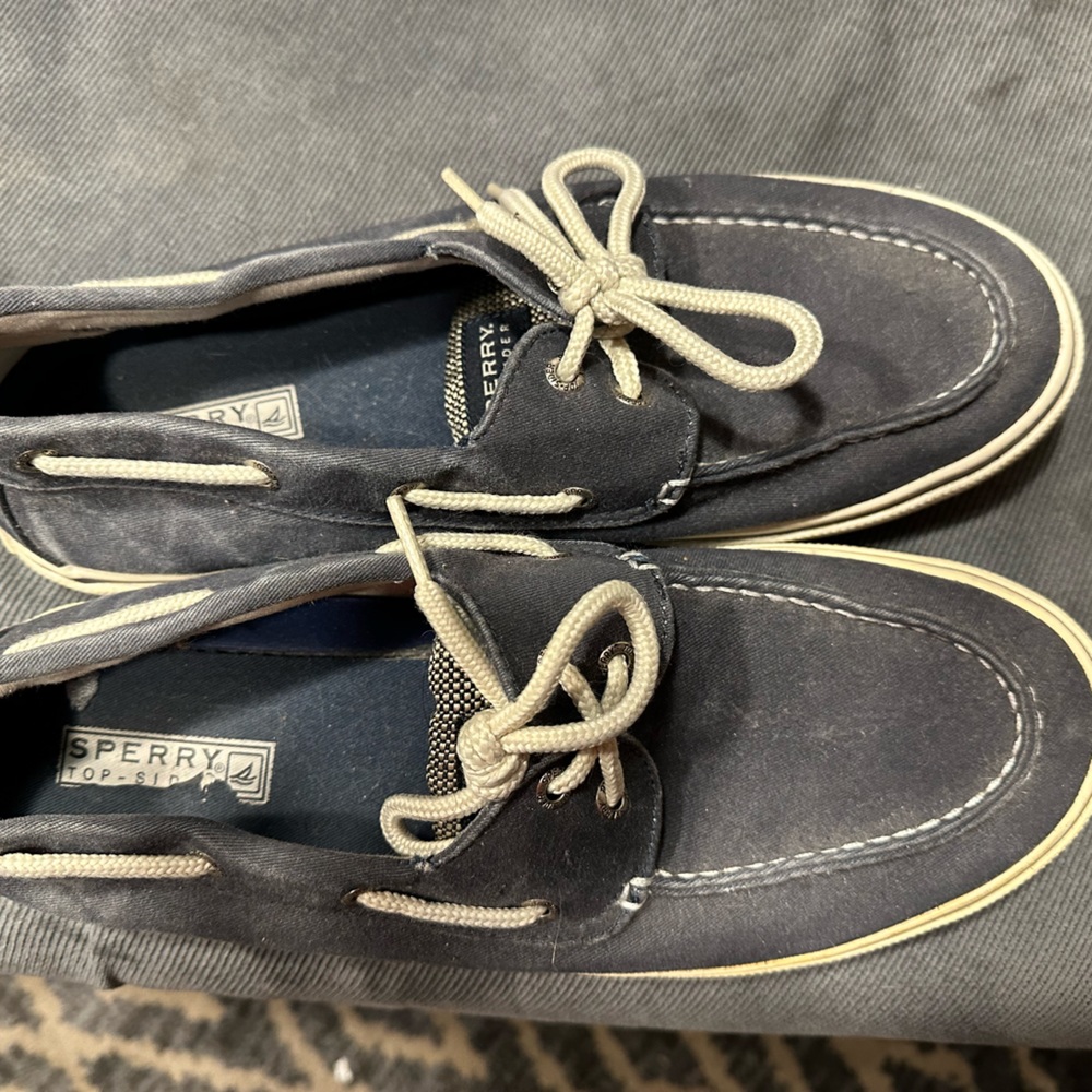 Navy Blue Sperry Top-siders in great condition